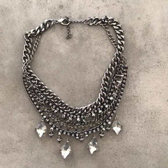 Layered chain & crystal necklace - Picture 1 of 5